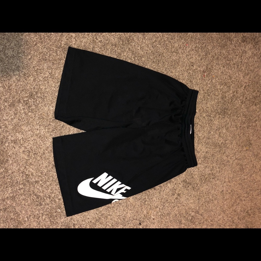 Nick sb shorts